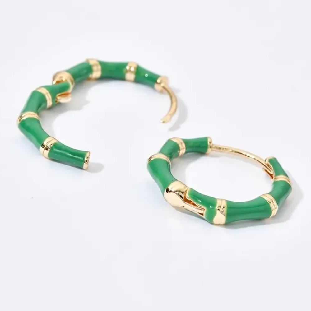 Adorable Spring Green Bamboo hoops Huggies 💚✨ - Picture 3 of 3